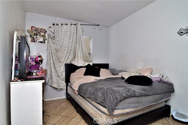 14807 Oro Grande, Sylmar (los Angeles), CA 91342