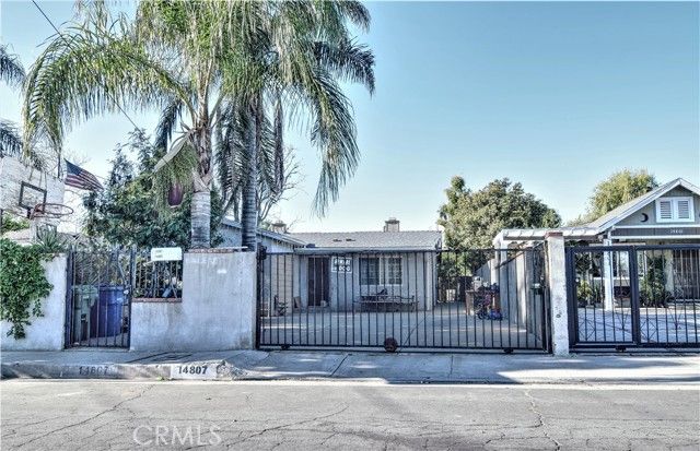 14807 Oro Grande, Sylmar (los Angeles), CA 91342