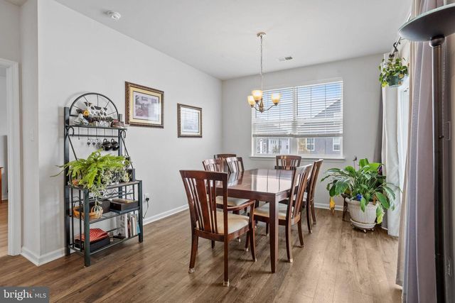 6 PRESTON LN, Delanco, NJ 08075