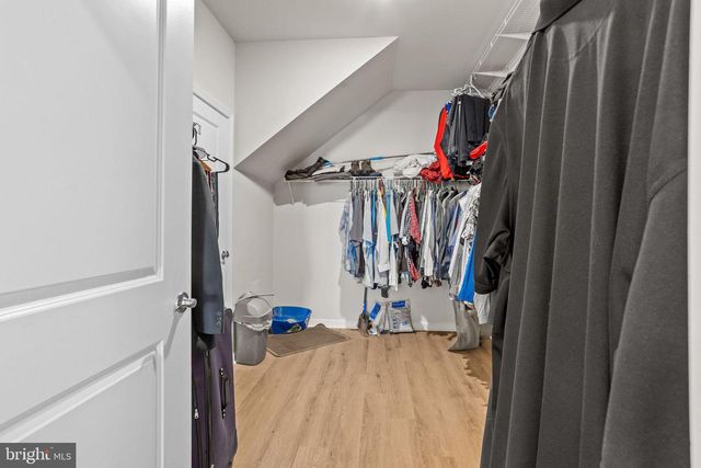 6 PRESTON LN, Delanco, NJ 08075