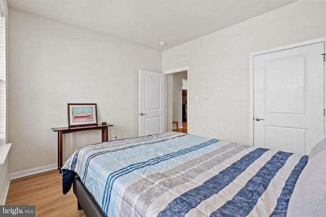 6 PRESTON LN, Delanco, NJ 08075