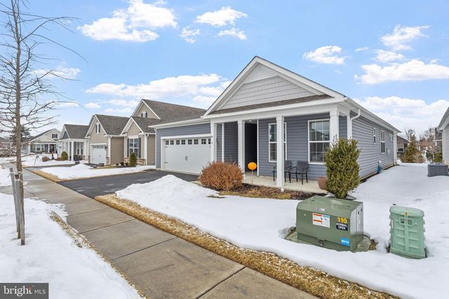 6 PRESTON LN, Delanco, NJ 08075