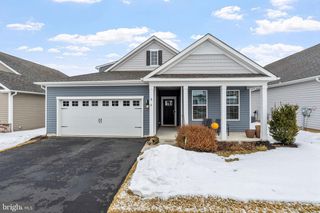 6 PRESTON LN, Delanco, NJ 08075