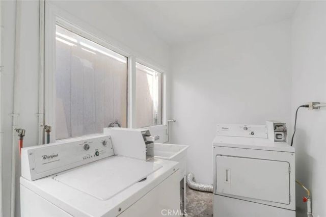 1051 Western Avenue A, Glendale, CA 91201