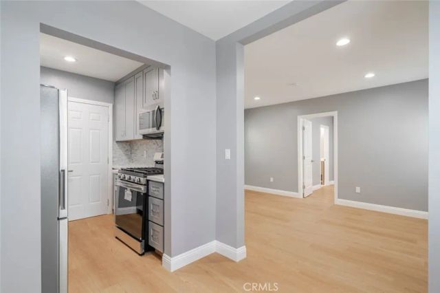 1051 Western Avenue A, Glendale, CA 91201