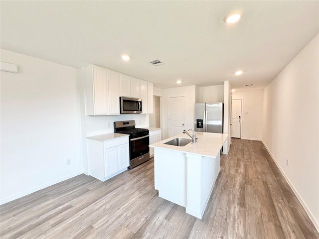 40839 Hawthorne Glades Street, Magnolia, TX 77354