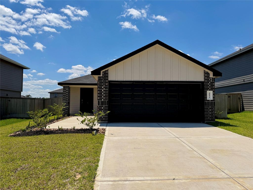40839 Hawthorne Glades Street, Magnolia, TX 77354