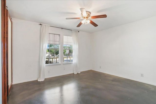 5707 West Gate BLVD A, Austin, TX 78745