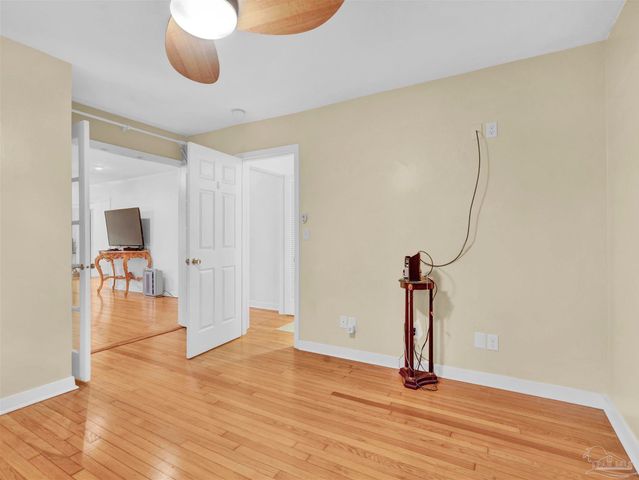 111 Euclid St, Pensacola, FL 32503