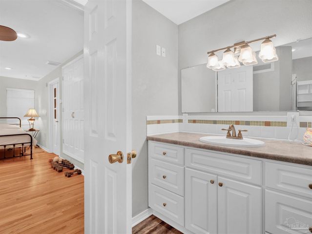 111 Euclid St, Pensacola, FL 32503