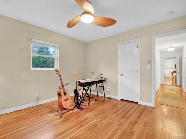 111 Euclid St, Pensacola, FL 32503