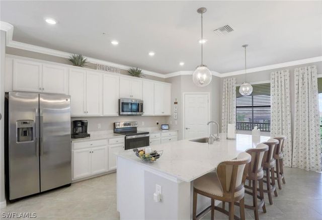 17260 Cherrywood CT 5802, Bonita Springs, FL 34135