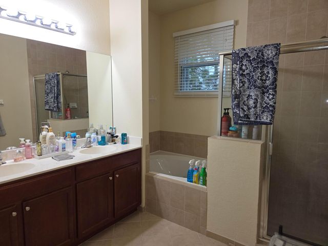 4277 SW Pine Cove Court, Stuart, FL 34997