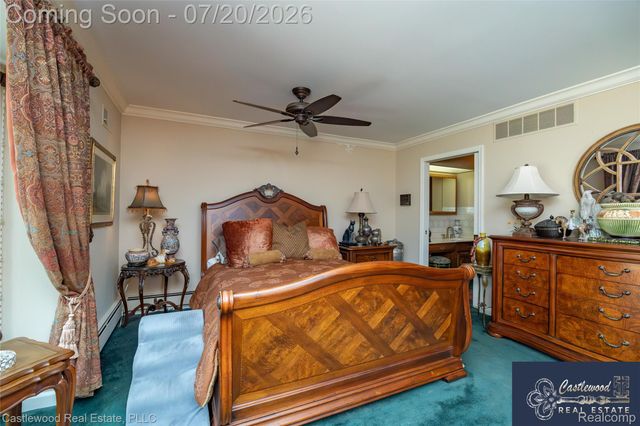 17150 S Nunneley Road, Clinton Charter Township, MI 48035