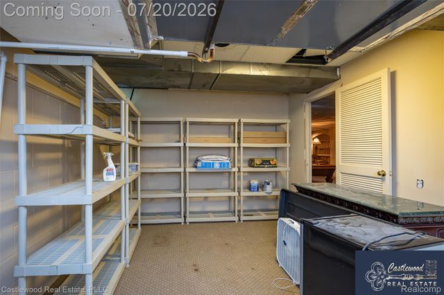 17150 S Nunneley Road, Clinton Charter Township, MI 48035