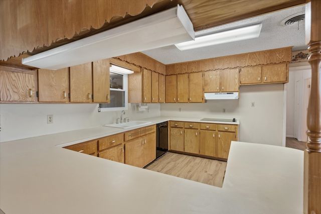 2715 Tin Top Road, Weatherford, TX 76087