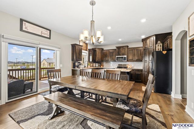 18707 Spaulding Street, Omaha, NE 68022