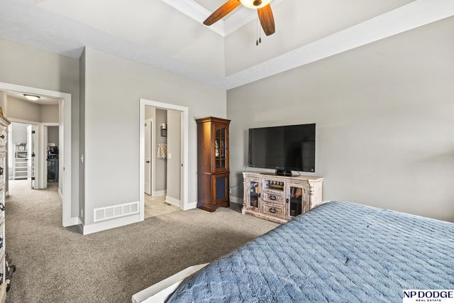 18707 Spaulding Street, Omaha, NE 68022