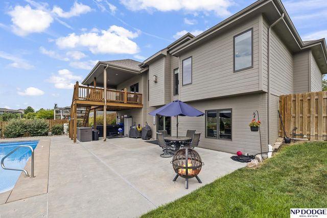 18707 Spaulding Street, Omaha, NE 68022