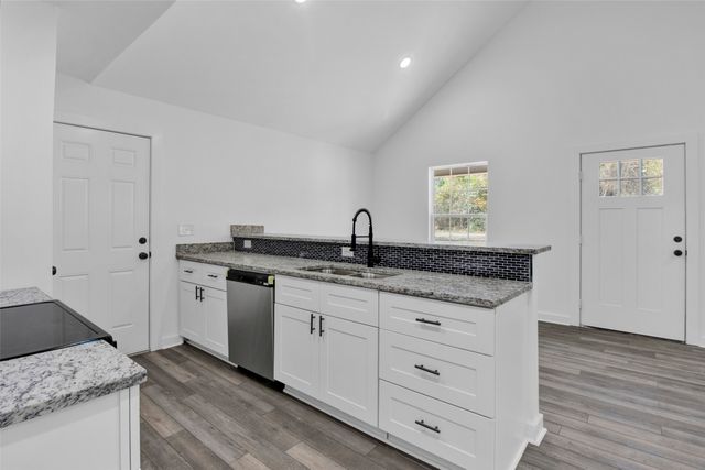 22797 Creekwood Drive, Flint, TX 75762