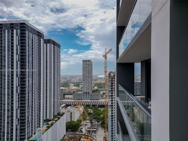 159 NE 6th St 2905, Miami, FL 33132