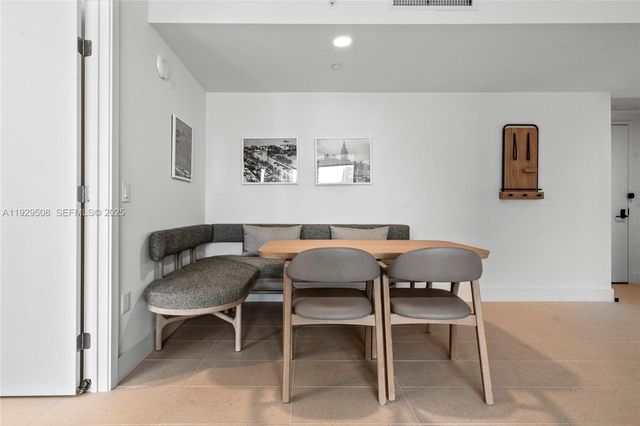 159 NE 6th St 2905, Miami, FL 33132