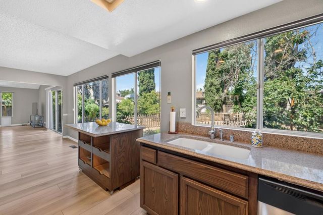 90 Southport Court, San Jose, CA 95138