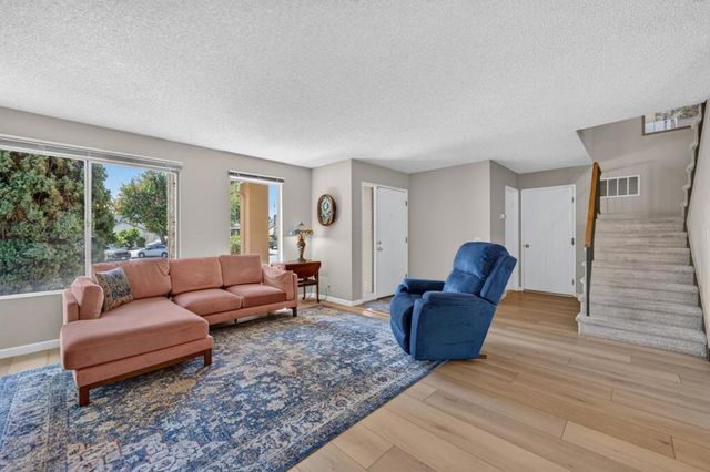 90 Southport Court, San Jose, CA 95138