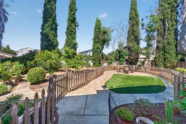 90 Southport Court, San Jose, CA 95138