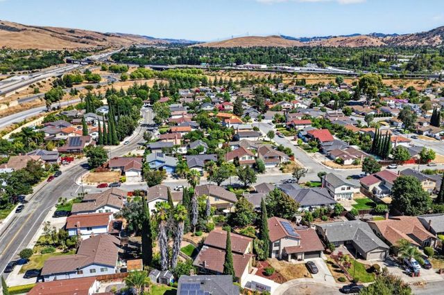 90 Southport Court, San Jose, CA 95138