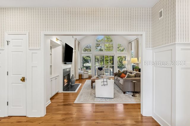 93 Saw Timber Dr, Hilton Head Island, SC 29926