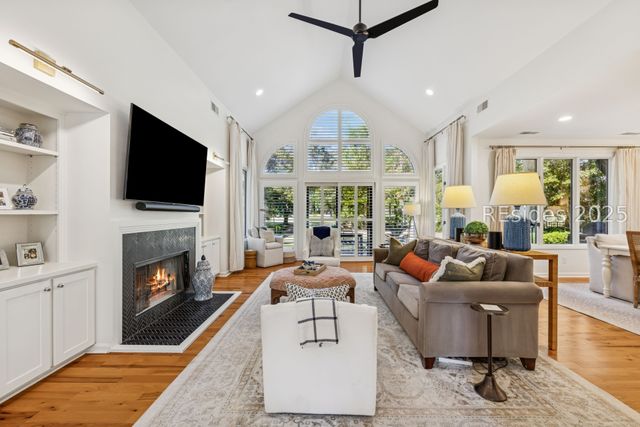 93 Saw Timber Dr, Hilton Head Island, SC 29926