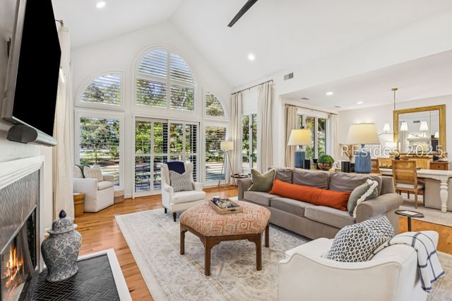 93 Saw Timber Dr, Hilton Head Island, SC 29926