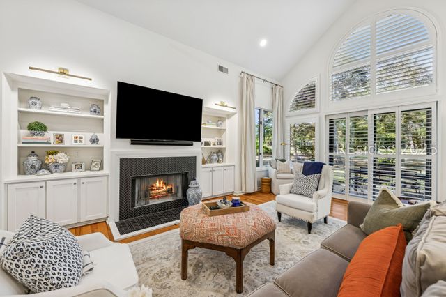 93 Saw Timber Dr, Hilton Head Island, SC 29926