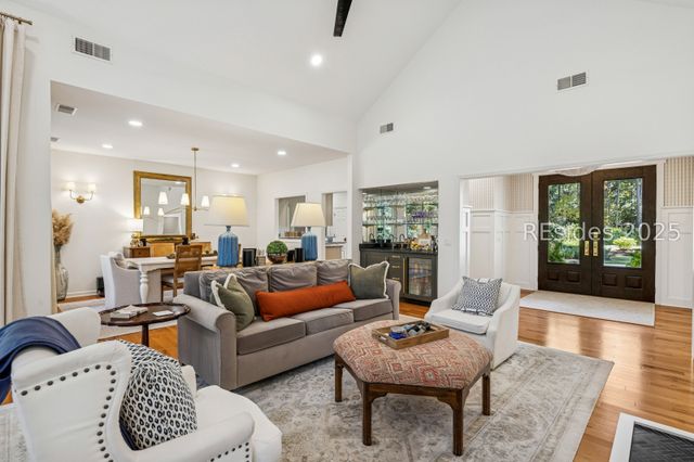 93 Saw Timber Dr, Hilton Head Island, SC 29926