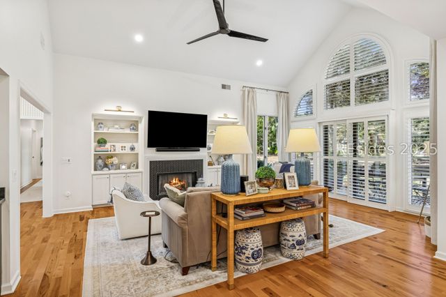 93 Saw Timber Dr, Hilton Head Island, SC 29926