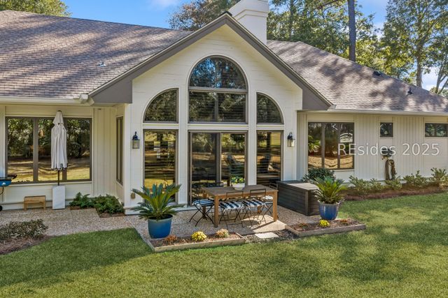 93 Saw Timber Dr, Hilton Head Island, SC 29926