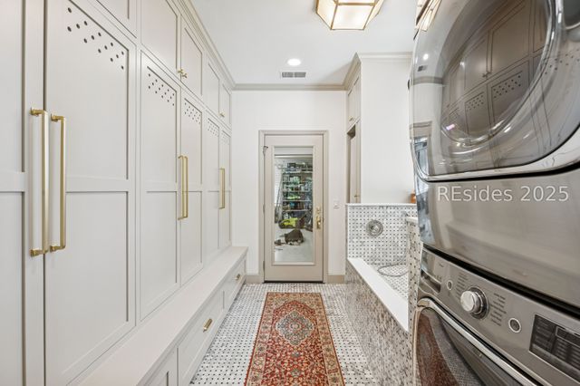 93 Saw Timber Dr, Hilton Head Island, SC 29926