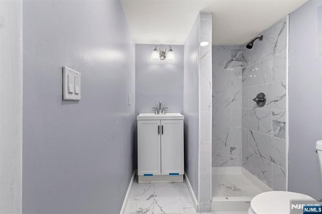 351 Park Avenue, Rutherford, NJ 07070