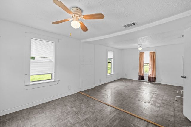 16520 Landmark Road, Little Rock, AR 72206