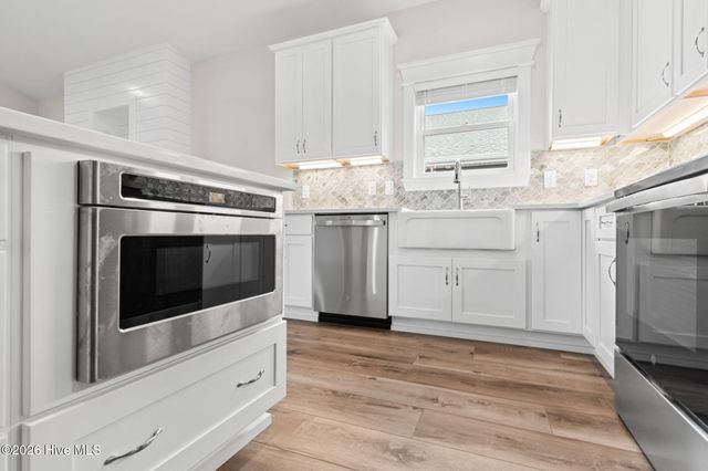 310 NE 58th Street, Oak Island, NC 28465