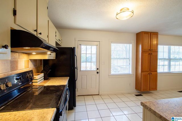 110 PINEWOOD LANE, Montevallo, AL 35115