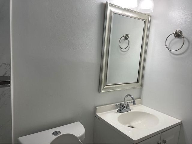 6902 SW 15th Street, North Lauderdale, FL 33068