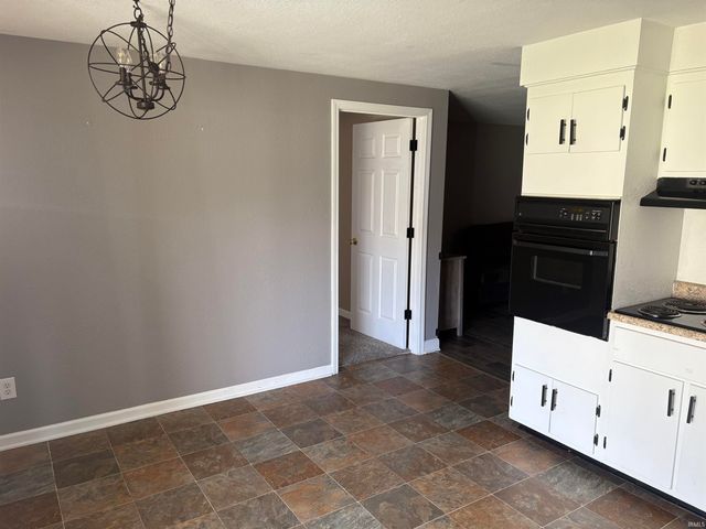 106 N 20TH Street, Vincennes, IN 47591