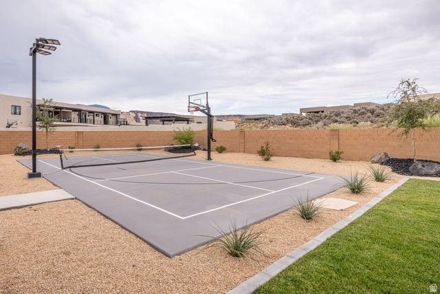 4862 N SAND COVE CIR, St. George, UT 84770