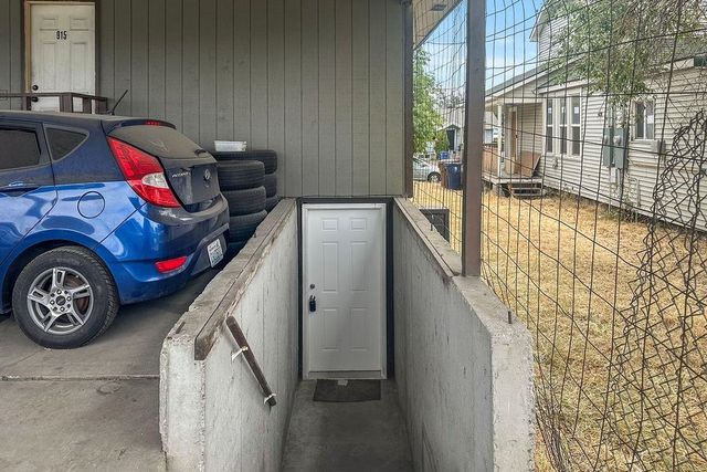 911 E Bridgeport Ave, Spokane, WA 99207