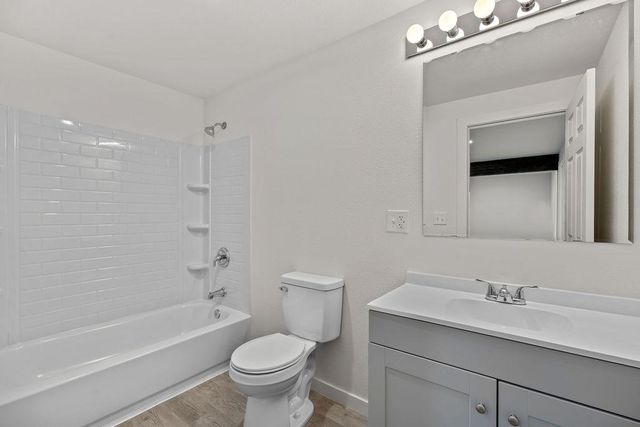 911 E Bridgeport Ave, Spokane, WA 99207