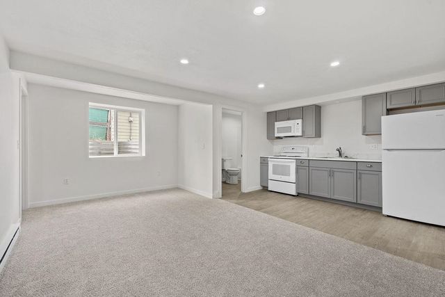 911 E Bridgeport Ave, Spokane, WA 99207