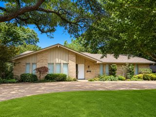 6145 Chesley Lane, Dallas, TX 75214