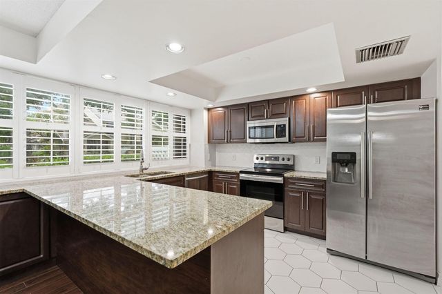 8111 Northboro Court 11d, Lake Clarke Shores, FL 33406